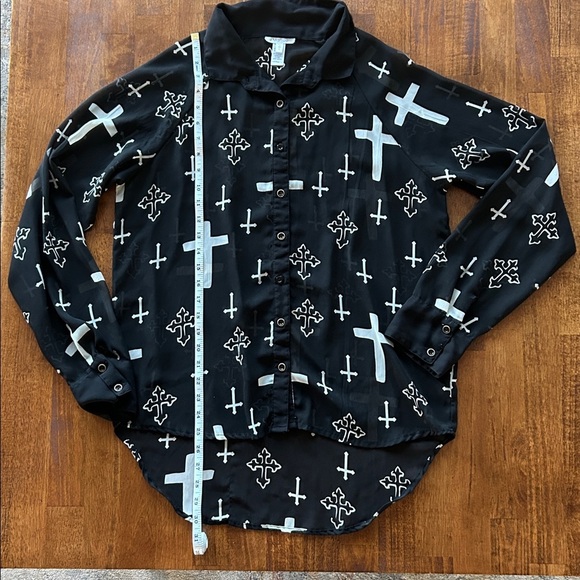 Marisol edgy Goth rock, sheer blouse cross design, black white top women’s large - Picture 7 of 14